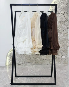 Vestido Curto Organza Babados - comprar online