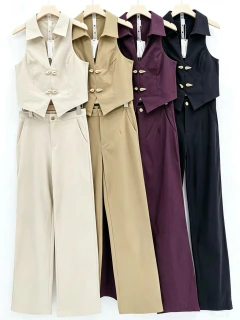 Imagem do Conjunto Elegance – Colete & Calça