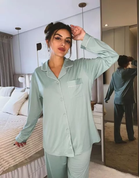 Pijama Feminino Liso Botões