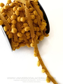 Fita Pompom com Franja 10mm para Acabamento Mostarda - Metro