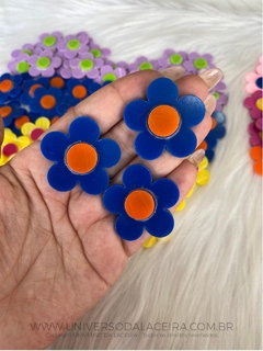 Flor de Camélia em Acrílico Azul - O Par