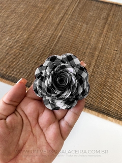 Flor de Tecido Tema São João - Preto - Disponível em 2 Tamanhos