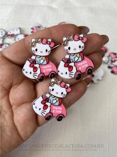 Aplique em acrílico Hello Kitty - O par