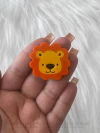 Aplique em Acrílico - Tema Safari Leão - 3,5cm