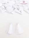 TASSEL NA COR BRANCO 2,5CM OU 4CM COM ARGOLA
