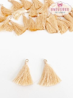 TASSEL NA COR CREME 2,5CM OU 4CM COM ARGOLA