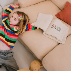 Livro têxtil Colours 22 x 28 cm - Lorena Canals - CASA CAHAYA - Produção de móveis artesanais e sustentáveis em fibra natural