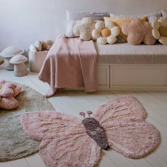 Tapete Baby Butterfly 90 x 120 cm - Lorena Canals - CASA CAHAYA - Produção de móveis artesanais e sustentáveis em fibra natural