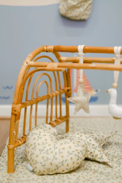 Mobile de chão em fibra natural - comprar online