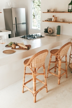 Banqueta Cingapura em fibra natural - CASA CAHAYA - Produção de móveis artesanais e sustentáveis em fibra natural
