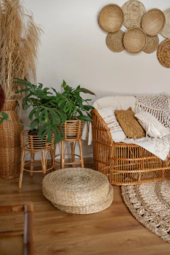 Cachepô com pé rattan - 2 tamanhos - loja online