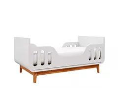 Berço Trevo Pés Madeira - comprar online