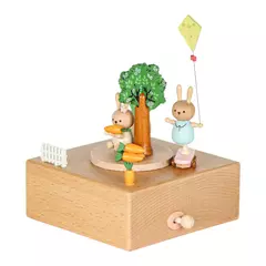 Caixa de musica em madeira talhada Coelhinhos brincando - comprar online