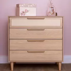 Cômoda 4 gavetas com tela de Rattan linha Paglia Pro