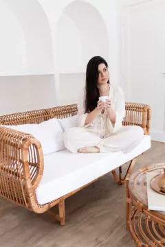 Sofá Amalfi em fibra natural com estofado - loja online