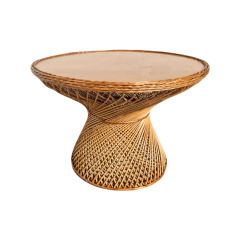 Mesa Gamboa em fibra natural