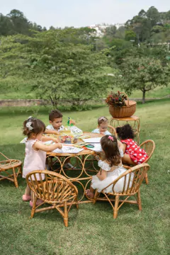 Mesa Xadrez para piquenique - 90cm - CASA CAHAYA - Produção de móveis artesanais e sustentáveis em fibra natural