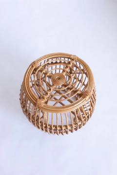 Mesinha/ Seat Garden Corumbau em fibra natural na internet