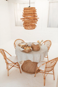 Mesa Gamboa em fibra natural - CASA CAHAYA - Produção de móveis artesanais e sustentáveis em fibra natural