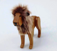 Adorno Leão Articulado em Madeira na internet