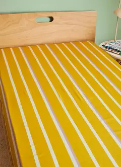Lençol de elástico listrado solar na internet