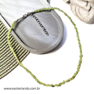 Choker cascalho Peridoto 40cm + 5cm de extensor- proteção contra obsessores