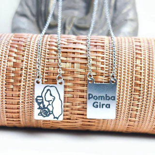 Colar Escapulário Pombagira em Aço Inoxidável