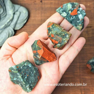 Jaspe Sanguíneo Heliotrópio - A pedra da Cura e proteção