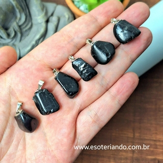 Pingente de Turmalina Negra Rolada