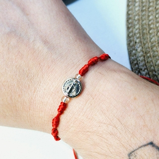 Pulseira 7 nós com pingente de Nossa senhora Fio 1 mm Fino