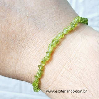 Pulseira cascalho Peridoto - proteção contra obsessores
