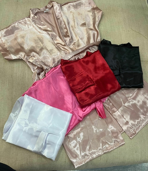 Robe em Cetim