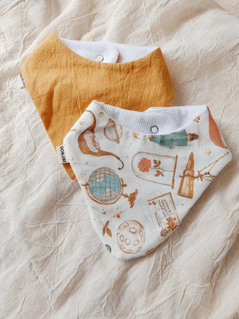 PACK X 2 BABEROS DE ALGODON Y TOALLA- MOSTAZA Y PRINCIPITO