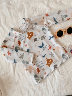 REMERA M/L UV - Fondo del mar - comprar online