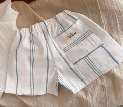 SHORT RAYAS CELESTE - tienda online