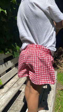 SHORT CUADRILLE ROJO