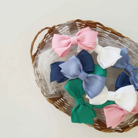 Laço Dora | parzinho no clipe