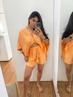 Conjunto multiformes salmão
