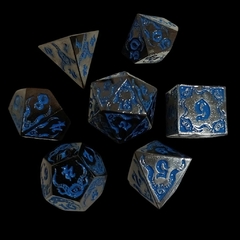 Set de Dados Metálicos Estilo Cthulhu en Negro y Azul