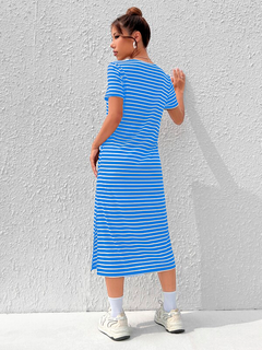 Vestido Feminina Listrado Com Coxa Dividida