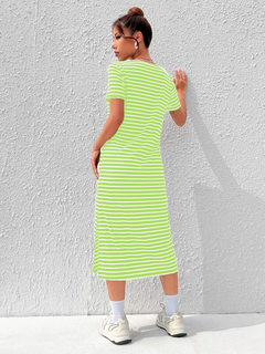 Vestido Feminina Listrado Com Coxa Dividida