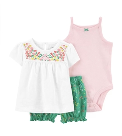 Carters set 3 piezas con short, body musculosa y remera