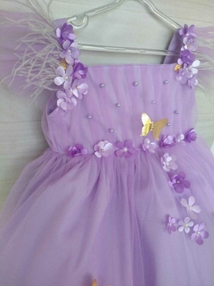 Vestido Jardim Encantado Lavanda e asa de borboleta