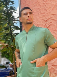 Scrub Carlos - comprar online
