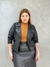 Jaqueta Feminina Com Botões na Gola Courino Plus Size