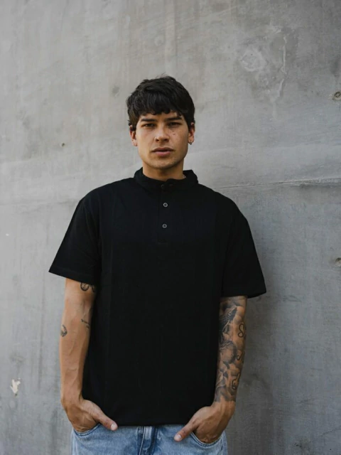 CHOMBA MAO PIQUE NEGRA (05317)