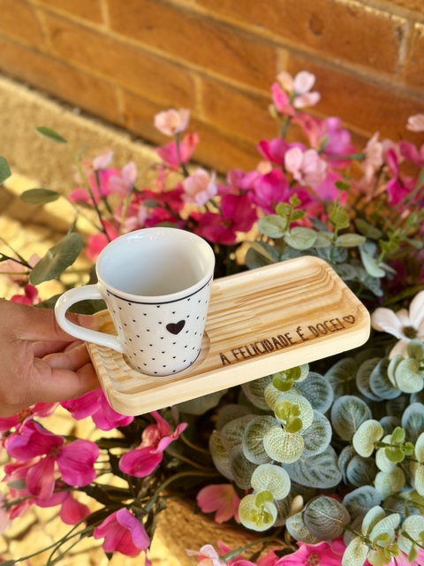 Caneca com base A felicidade é doce - branca