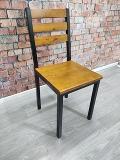 Silla Modelo "Barras"