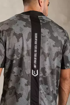 Remera Limit - Urban Luxury