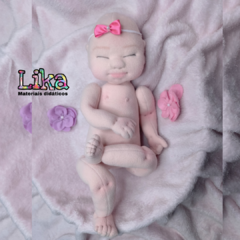 Boneca 3kg treinamento de newborn